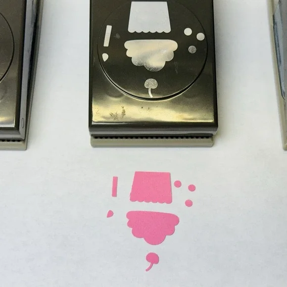 Stampin' Up! Locking Paper Punch LOT of 4 Tags Arrows Cupcake Scrapbook Cards - Picture 4 of 11